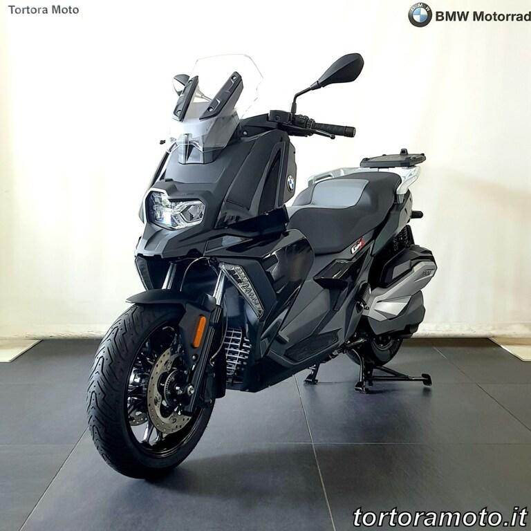 C 400 X