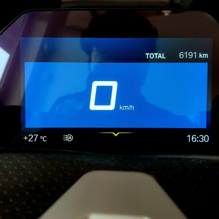 C 400 X