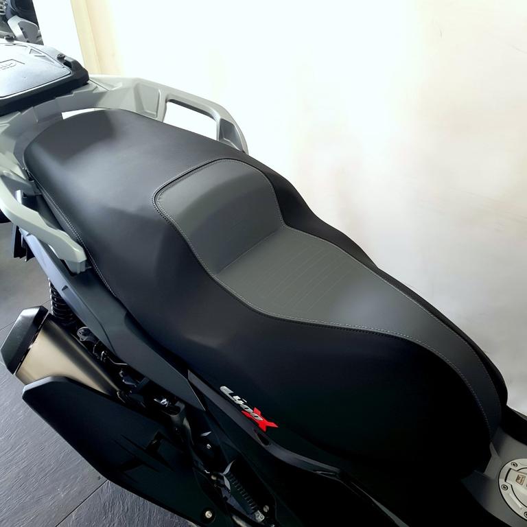 C 400 X