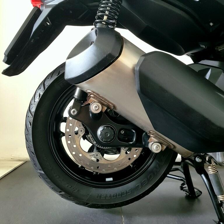 C 400 X