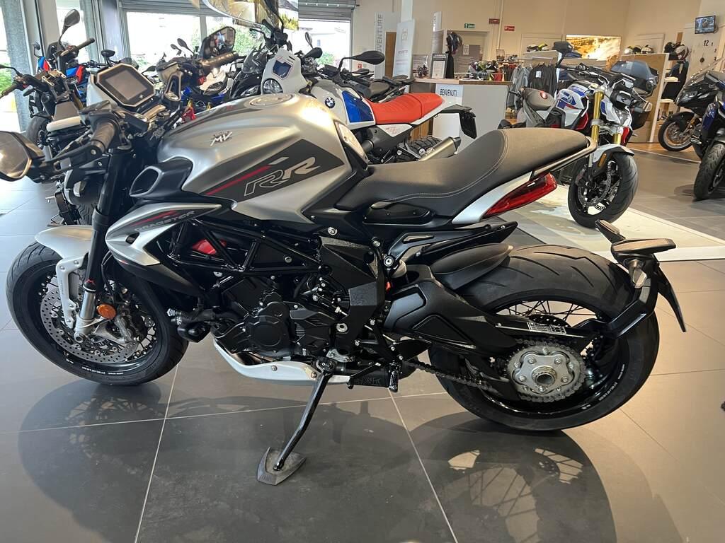 BRUTALE 800 DRAGSTER