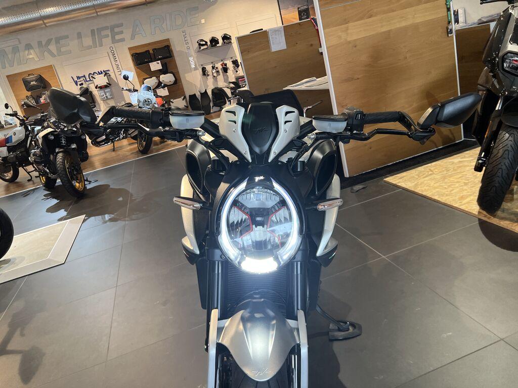 BRUTALE 800 DRAGSTER