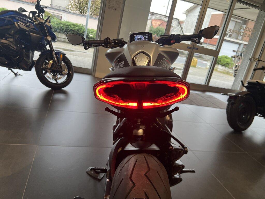 BRUTALE 800 DRAGSTER