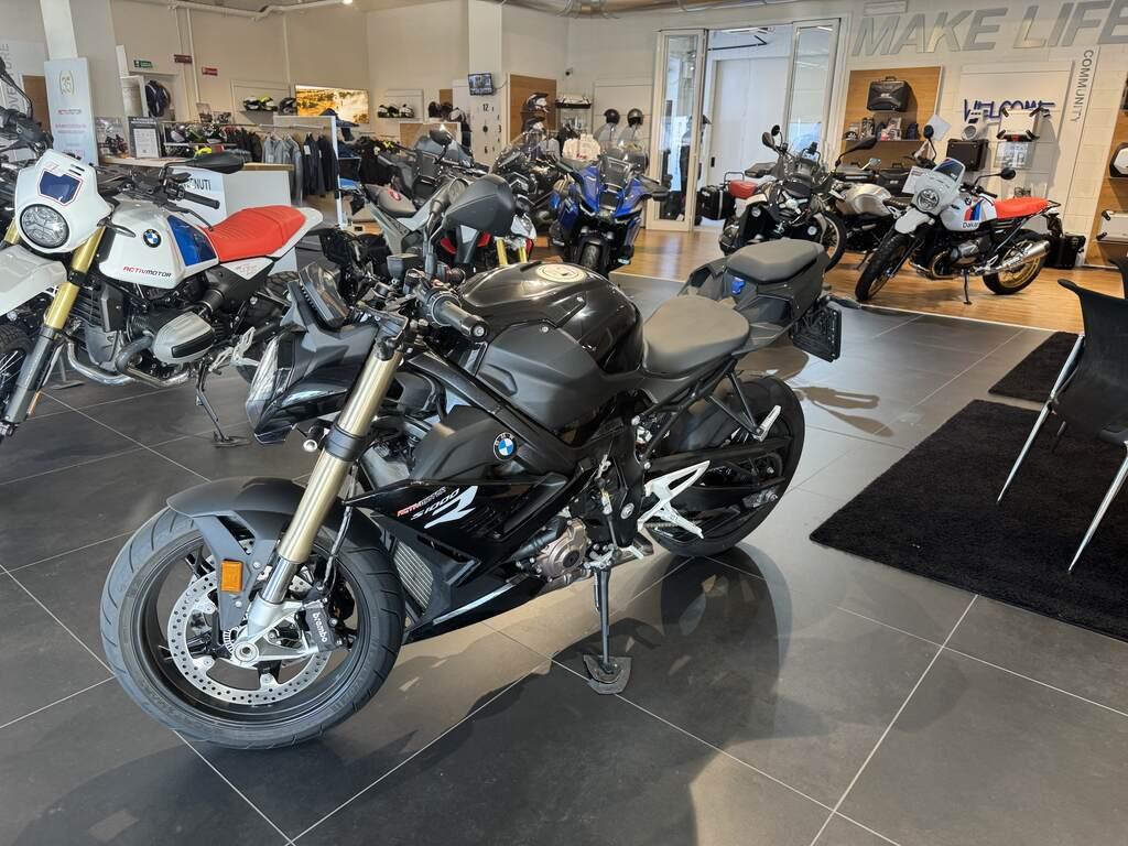 S 1000 R
