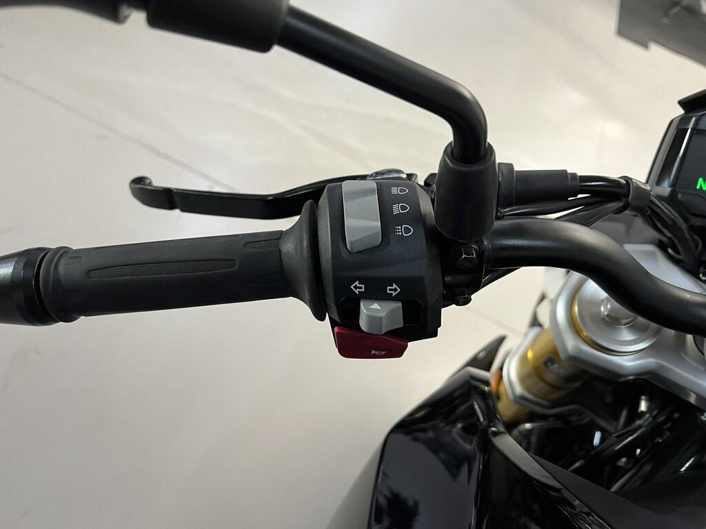 G 310 R
