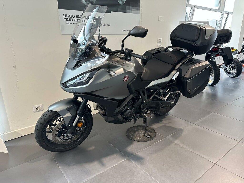 NT 1100