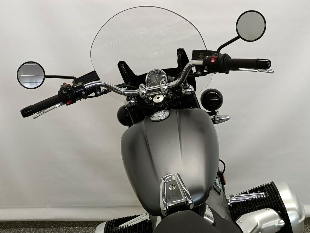 R 18