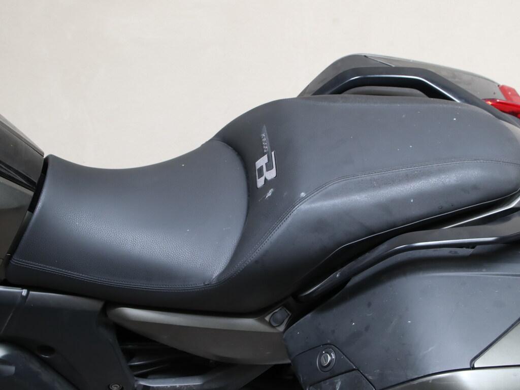 K 1600 B
