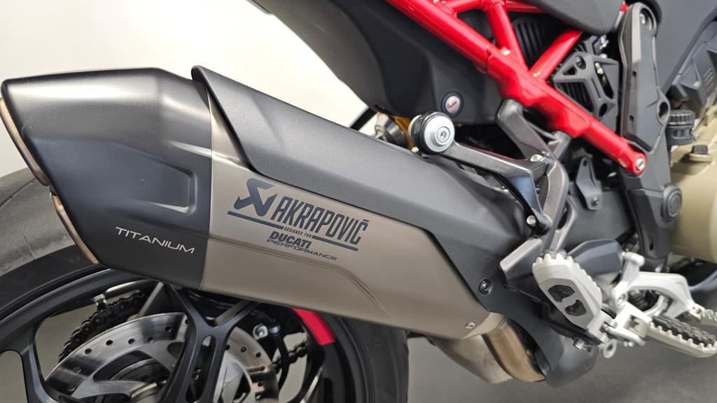 MULTISTRADA V4