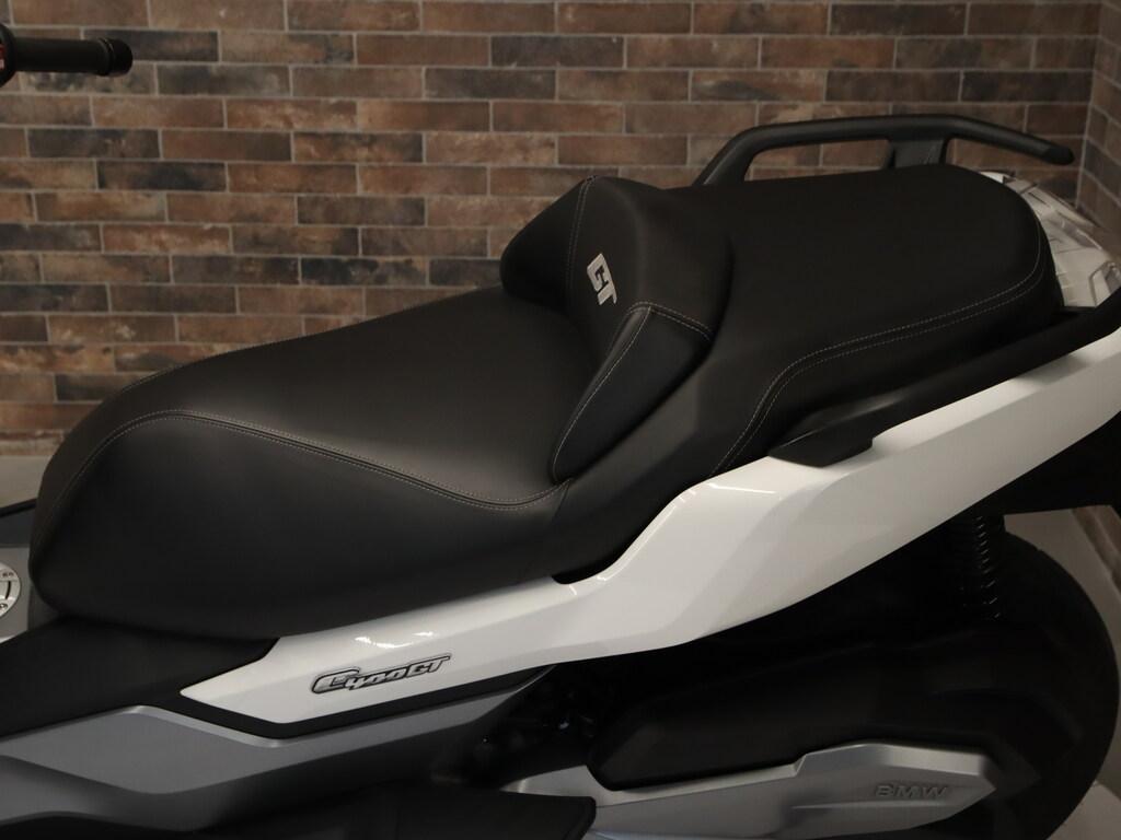 C 400 GT