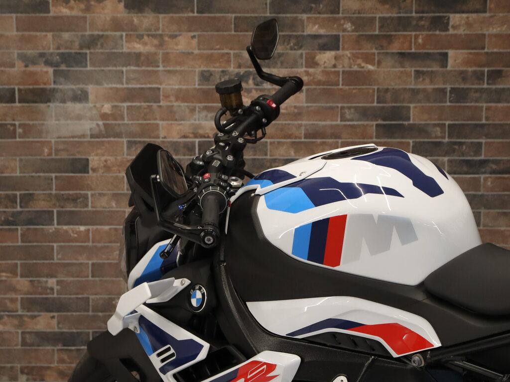 M 1000 R