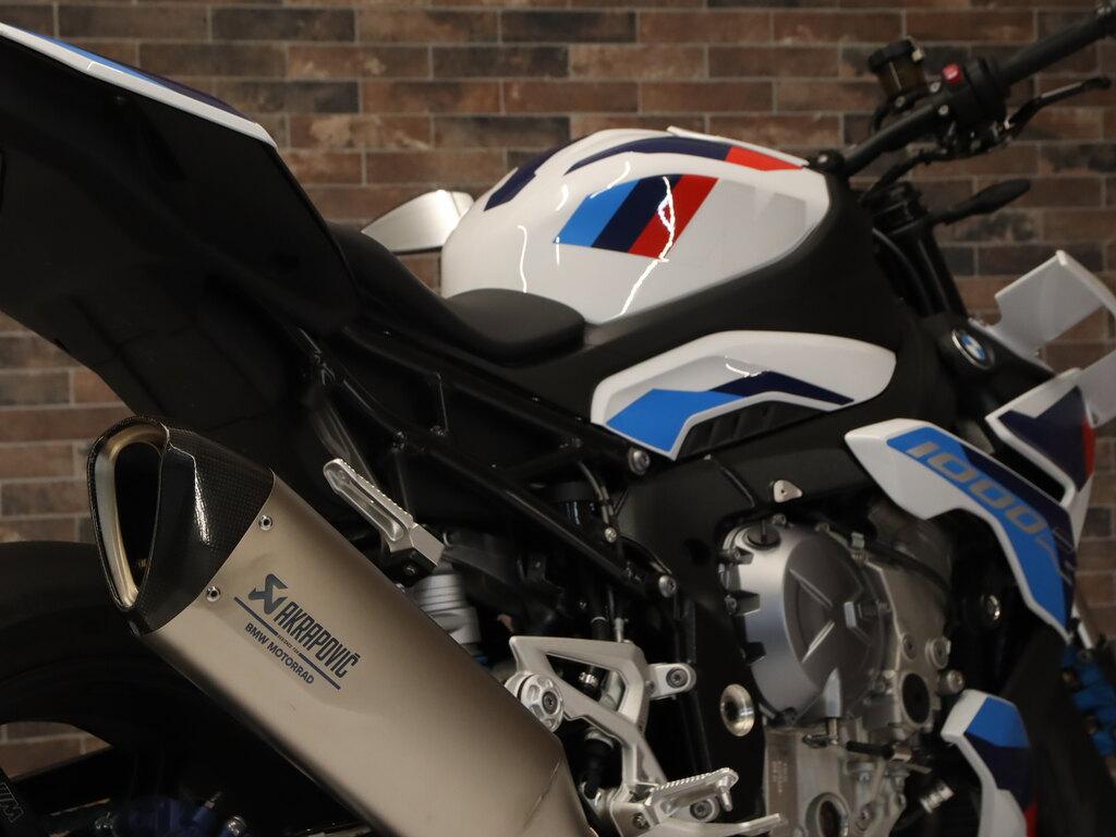M 1000 R