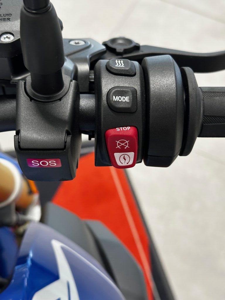 R 1250 R