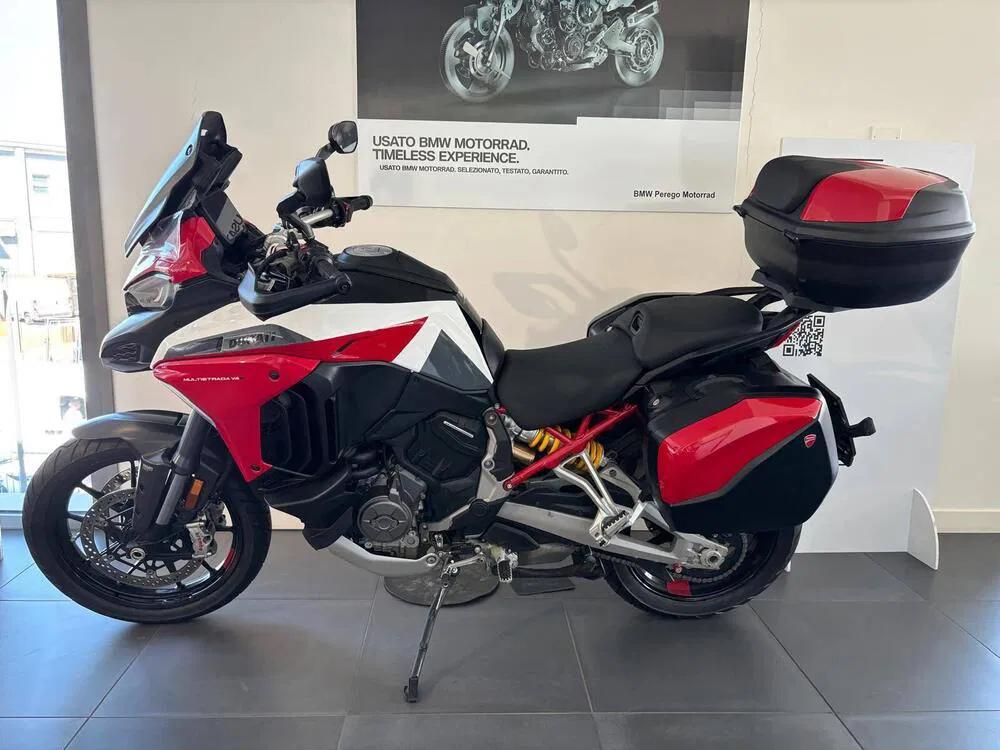 MULTISTRADA V4