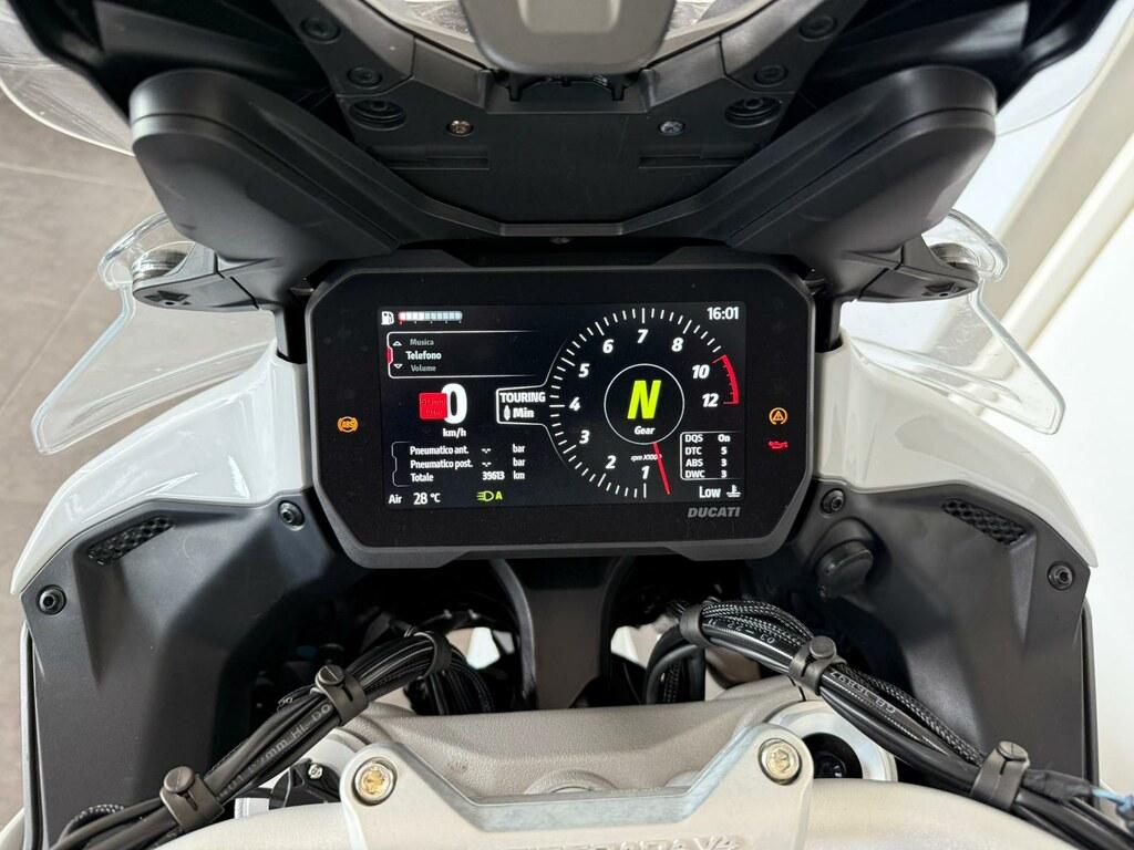 MULTISTRADA V4