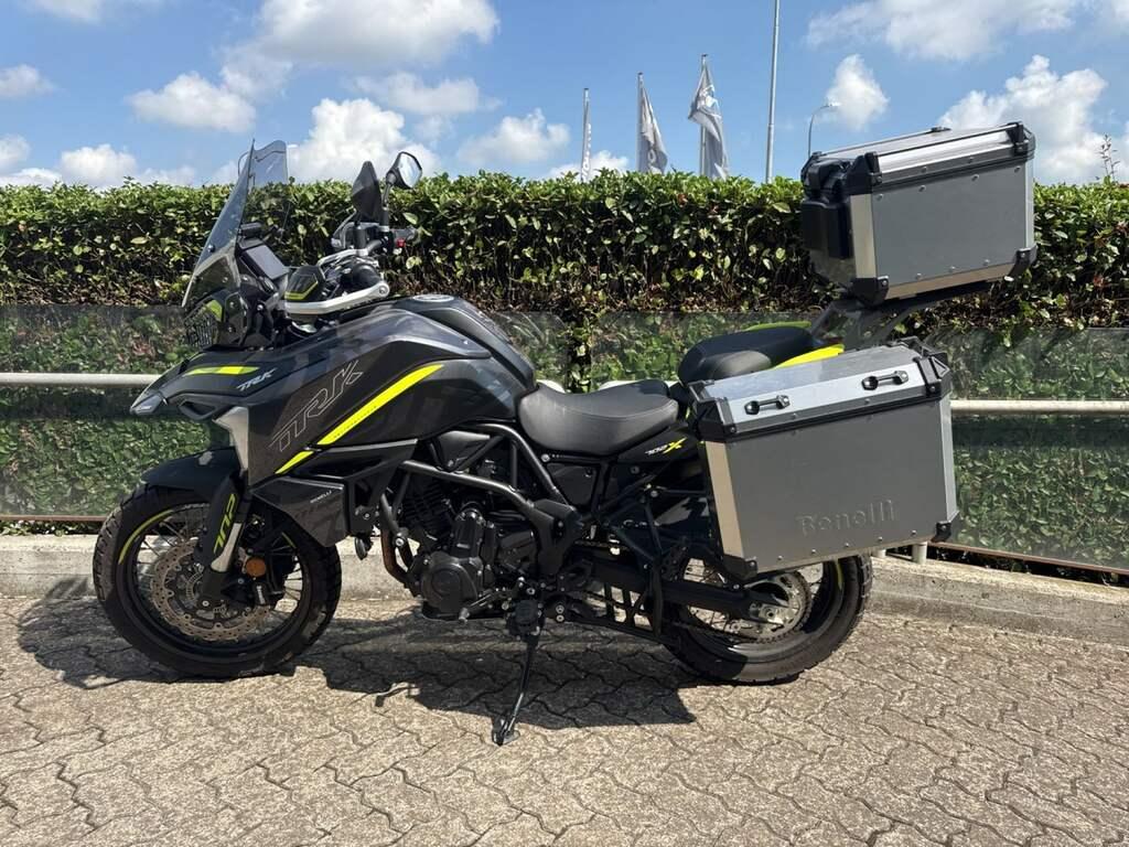 TRK 702