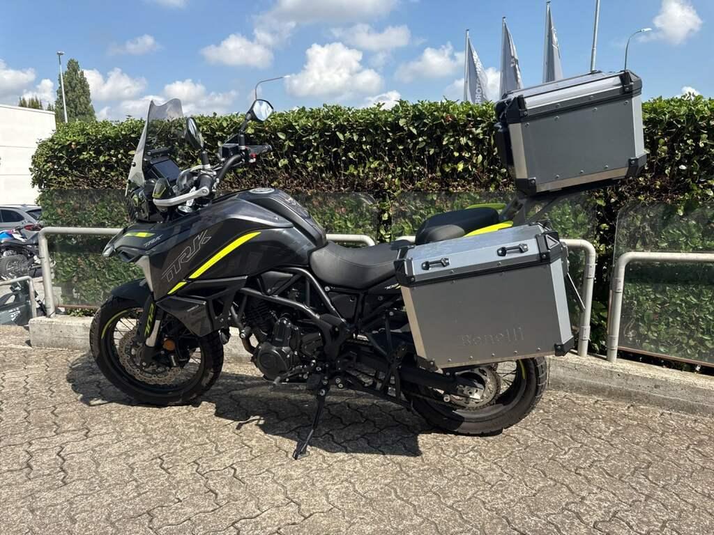 TRK 702