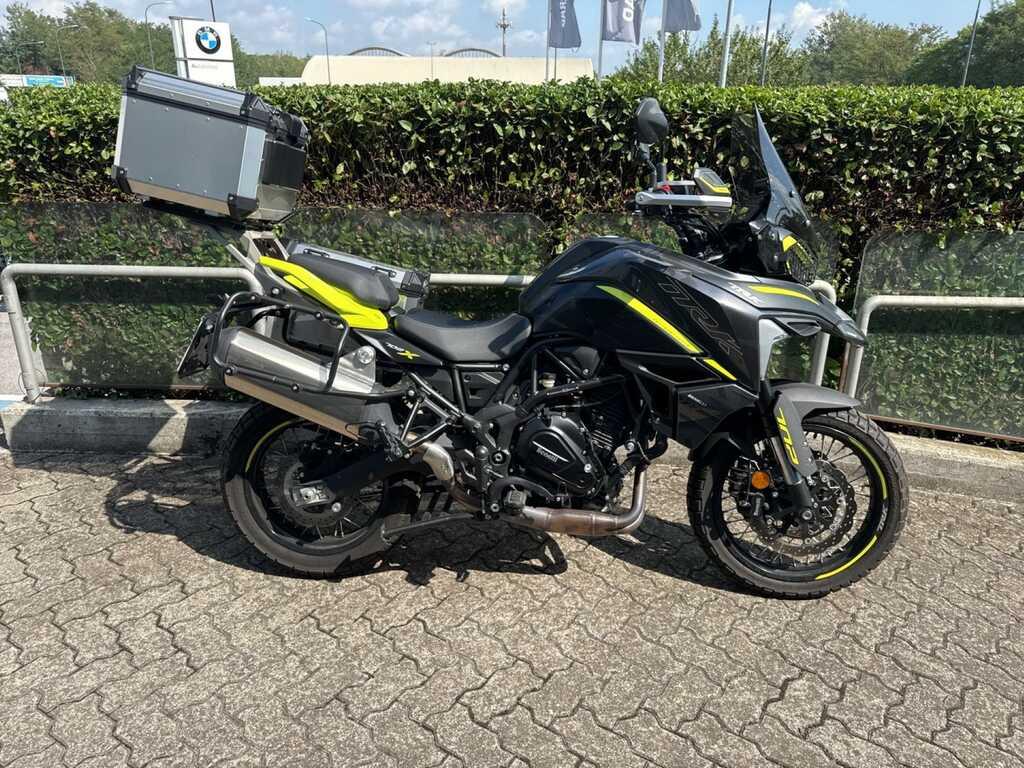 TRK 702