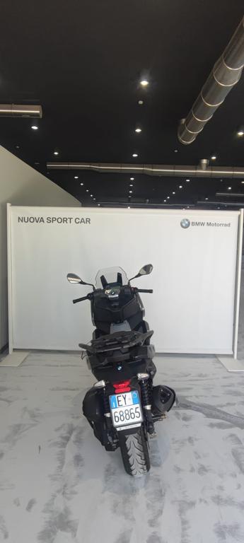 C 400 X