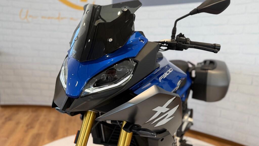 F 900 XR