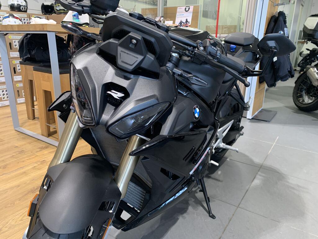 S 1000 R