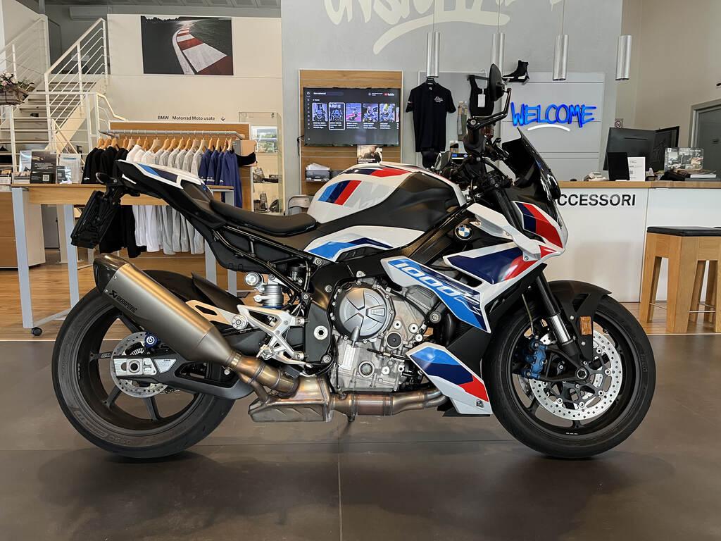 M 1000 R