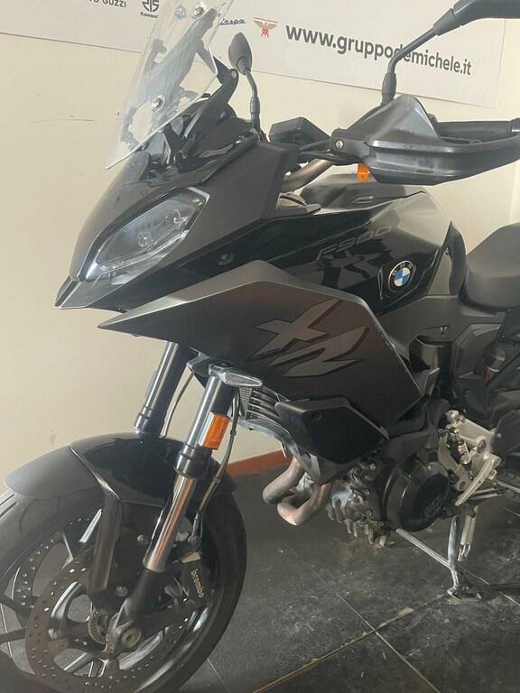 F 900 XR