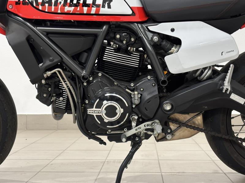 SCRAMBLER 800