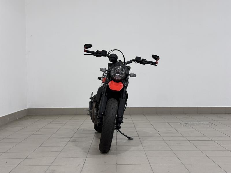 SCRAMBLER 800