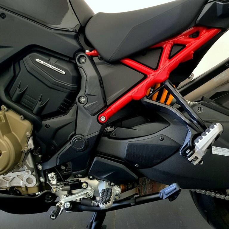MULTISTRADA V4