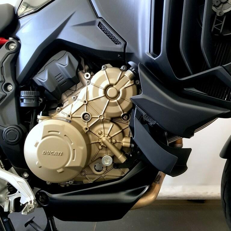 MULTISTRADA V4