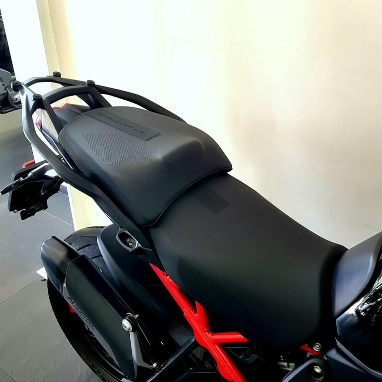 MULTISTRADA V4