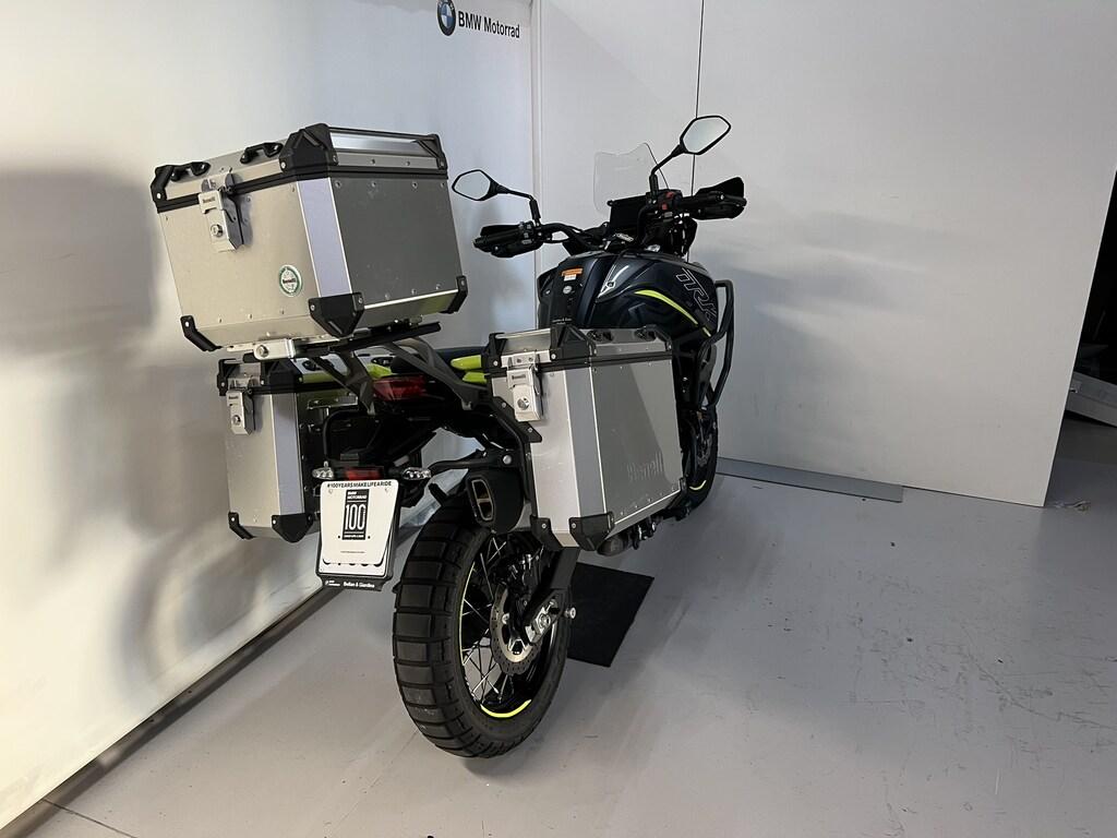 TRK 702