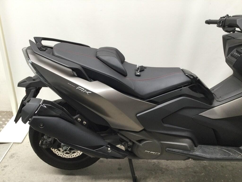 AK 550