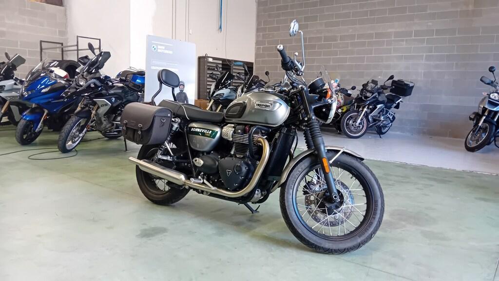 BONNEVILLE 900 T100