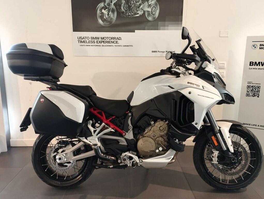 MULTISTRADA V4