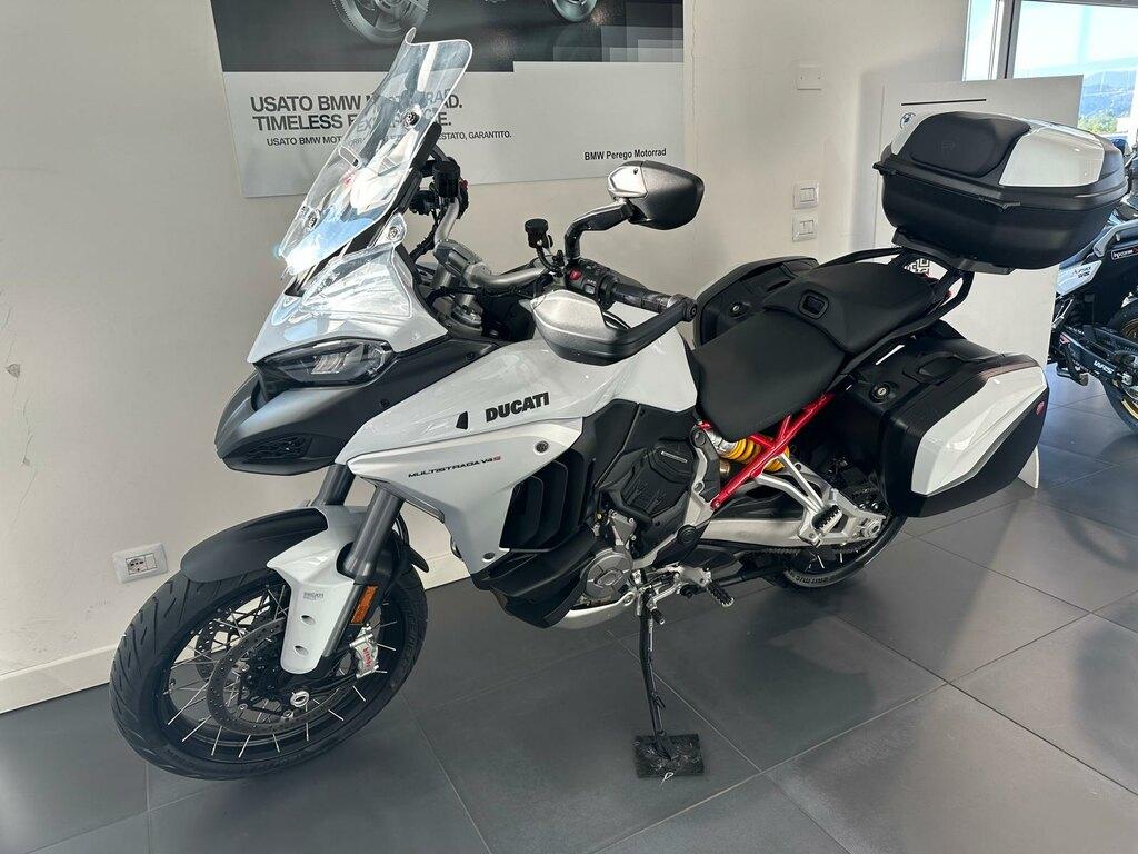 MULTISTRADA V4