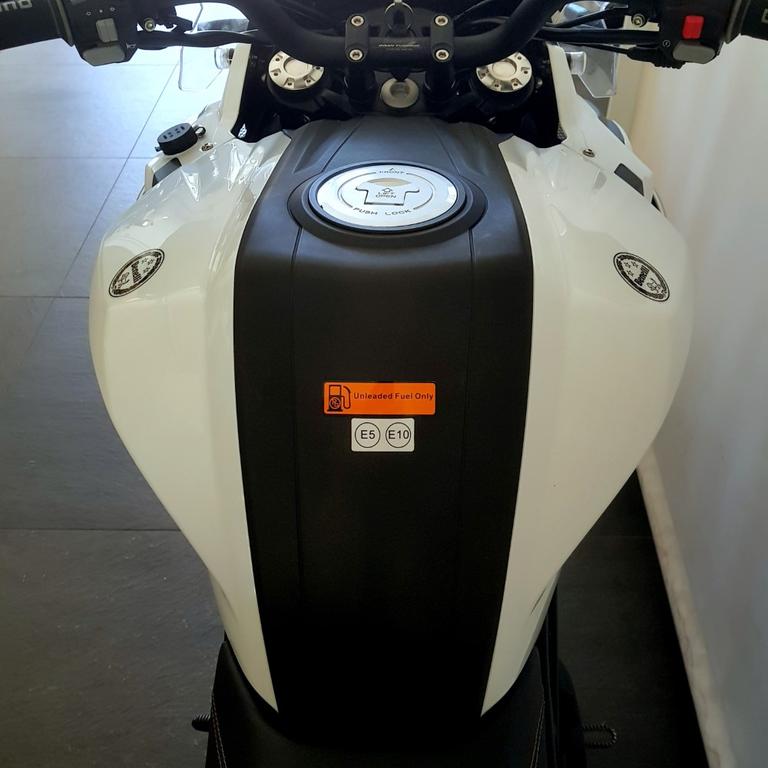 TRK 502
