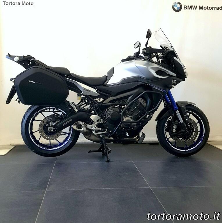 TRACER 900