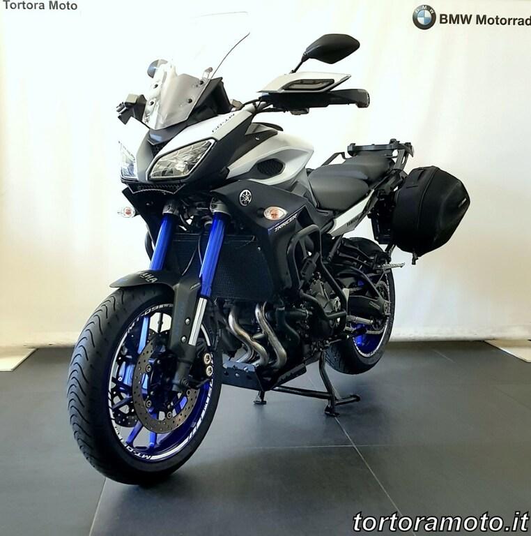 TRACER 900