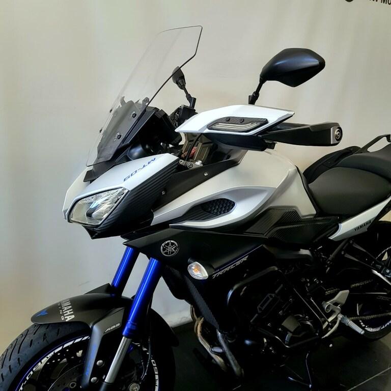 TRACER 900