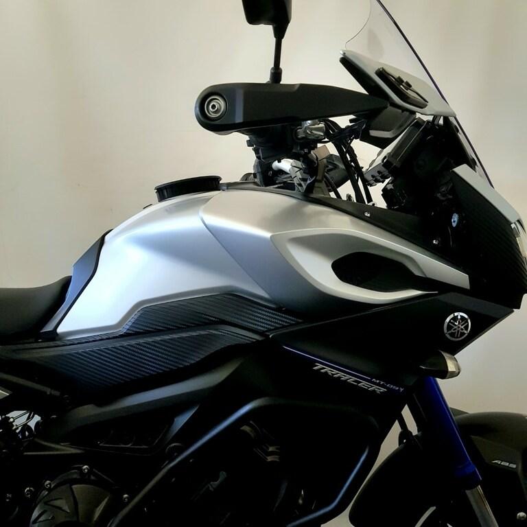 TRACER 900