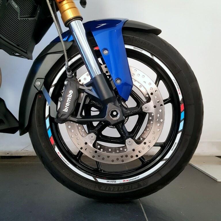 F 900 XR