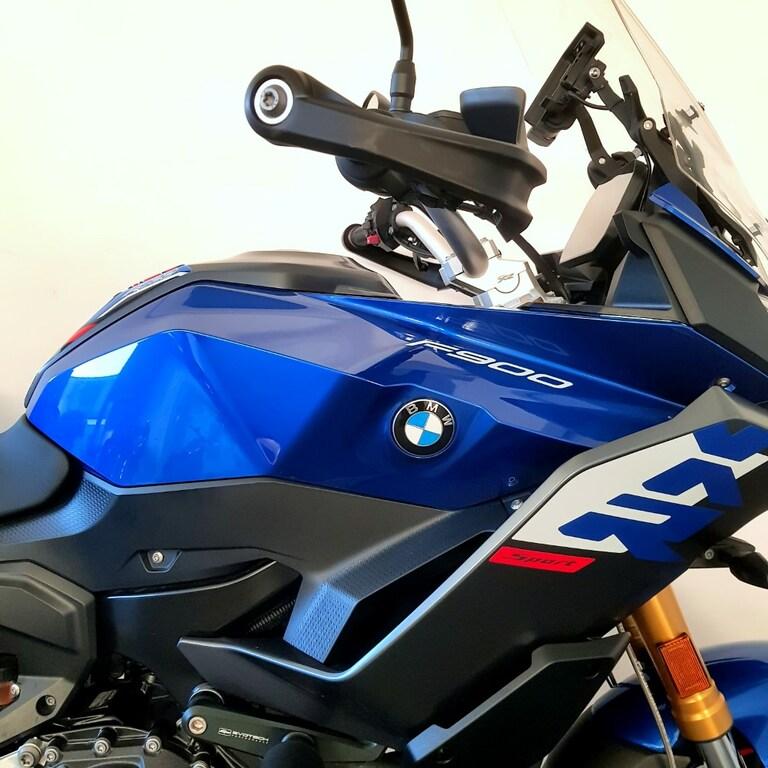 F 900 XR
