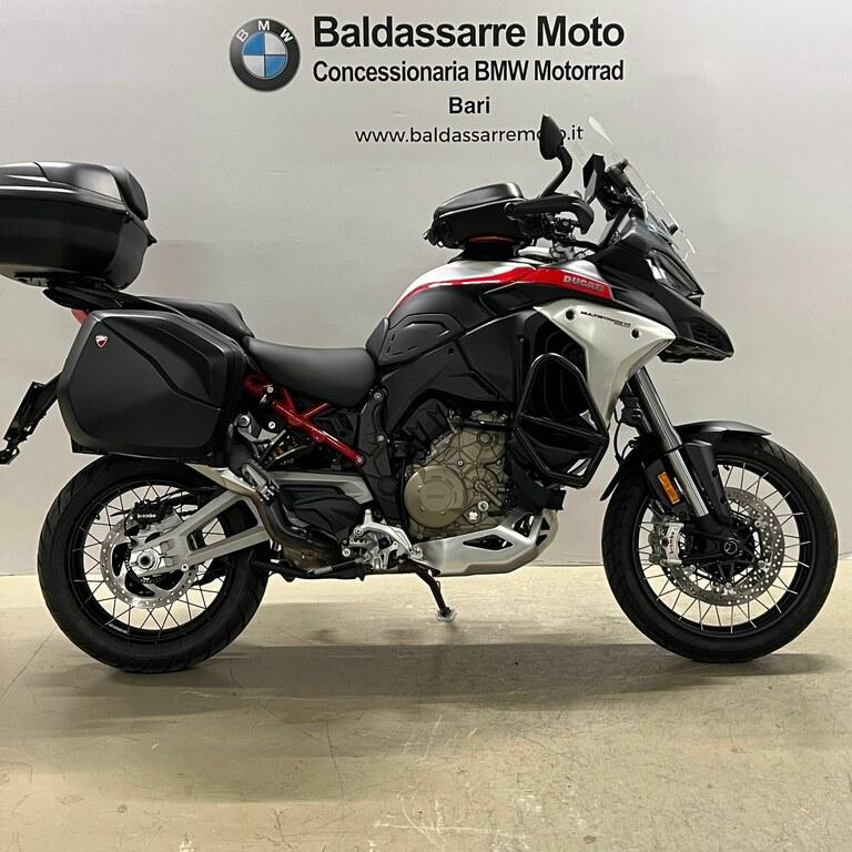 MULTISTRADA V4