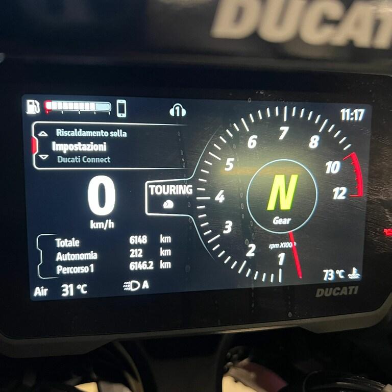 MULTISTRADA V4