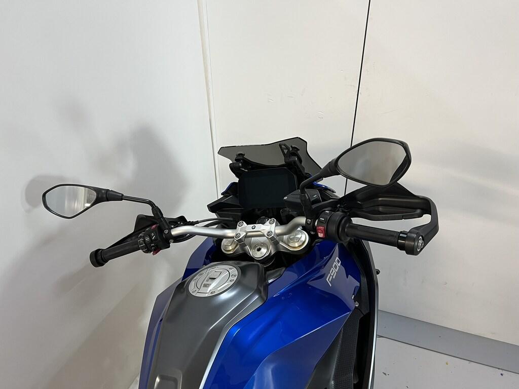 F 900 XR