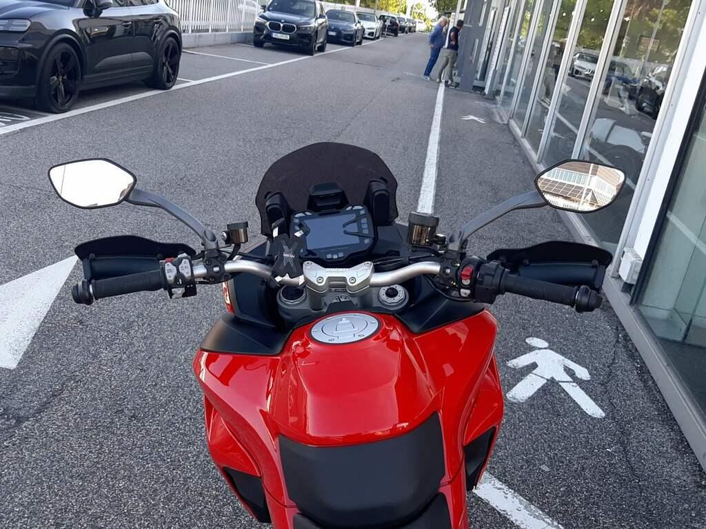 MULTISTRADA V2