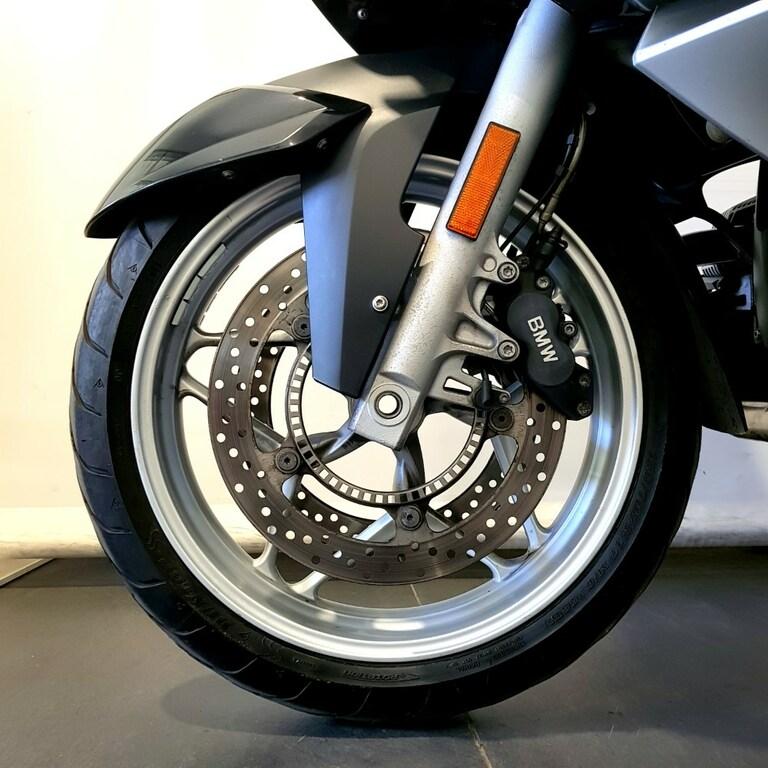 R 1200 RT