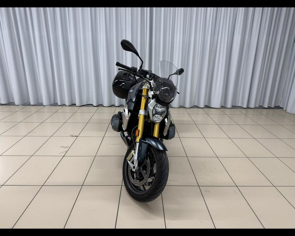 R 1250 R